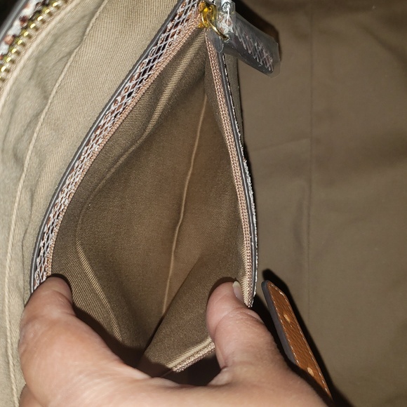 G.I.L.I Snake Printed Leather Bag - Picture 11 of 17